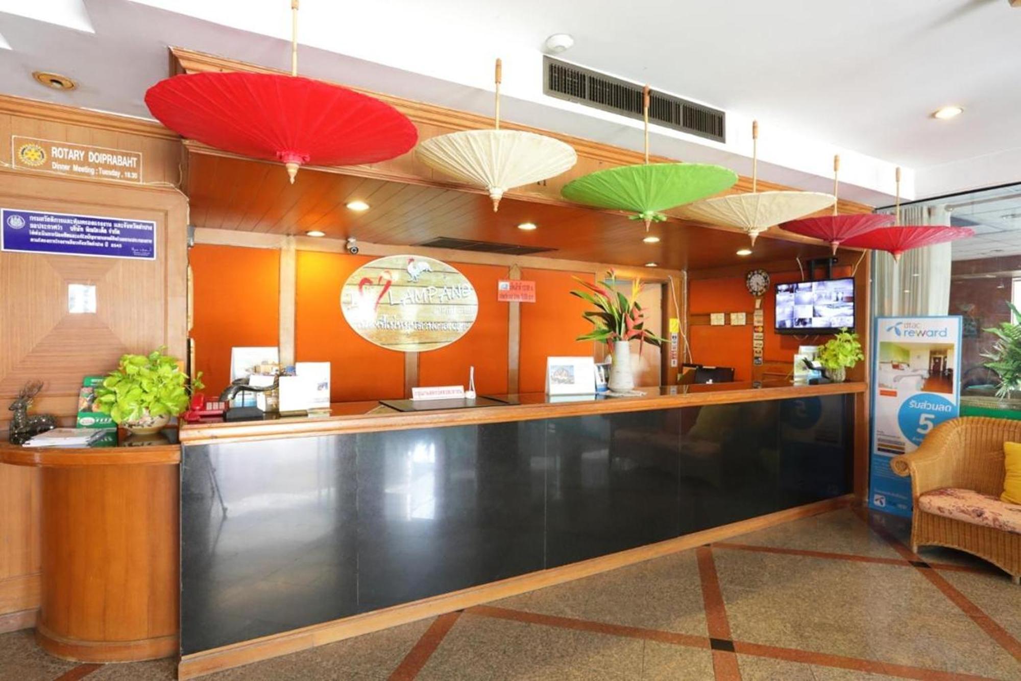 לאמפאנג Pin Hotel מראה חיצוני תמונה